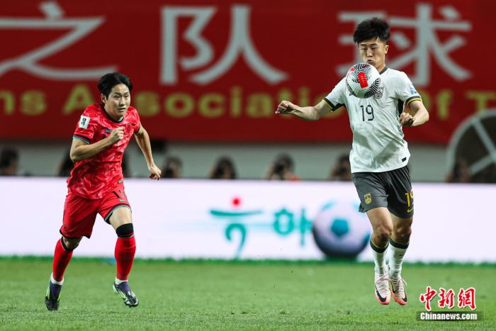 世预赛关键战：国足客场0-1负韩国，错失直通2