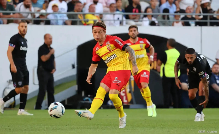 北欧黑马球队博德闪耀：球星离队即哑火，回归