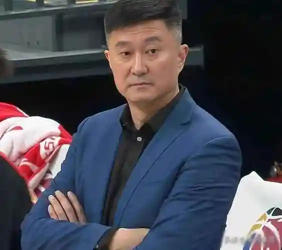 广东男篮内线危机凸显 引援目标锁定马利克·威