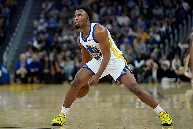 掘金下半场发力大胜勇士 克莱尔低迷成败关键