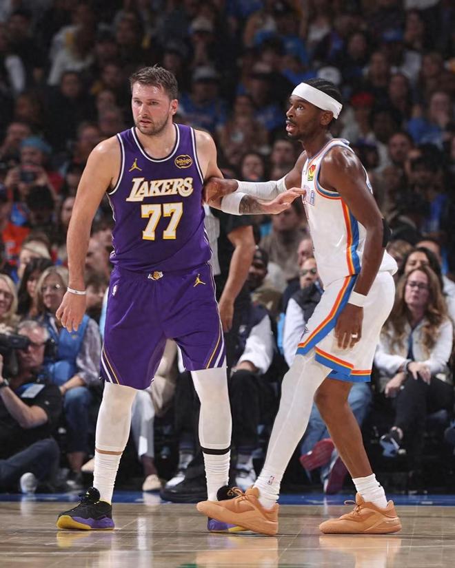 火箭骑士锁定季后赛 西部第三争夺战白热化