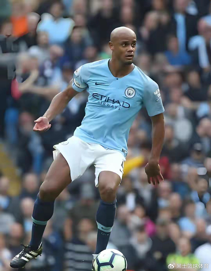 曼城队史最佳引援之争：转会费与传奇的博弈