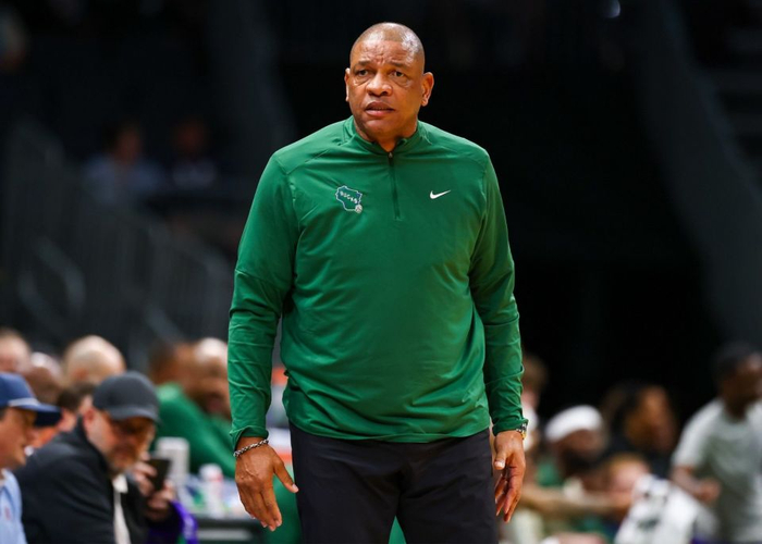 里弗斯家庭需求推动职业转型 雄鹿或调整其职位